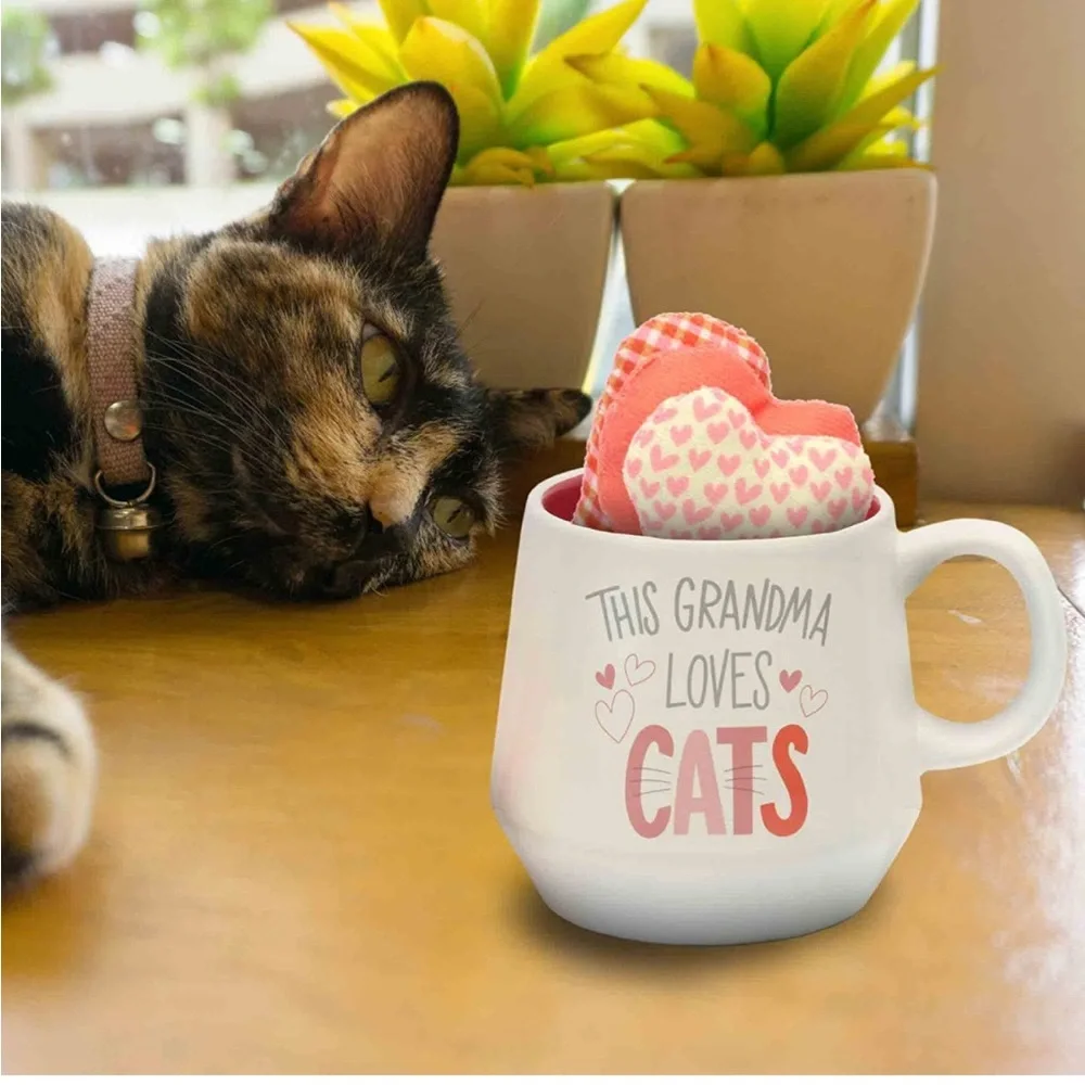 This Grandma Loves Cats Mug and Cat Toy Set - Great Gift Idea 4 Pet Owners HPx4